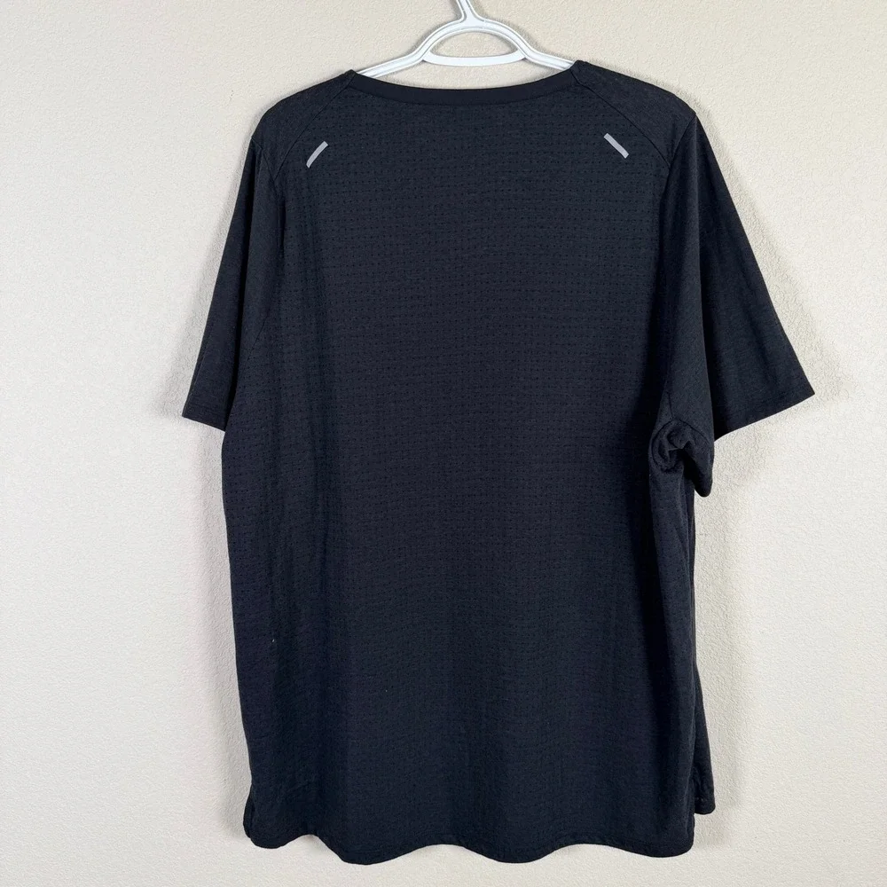 Nike Running Dri-FIT Rise 365 Shirt Mens 2XL Black DD1534-010 Short Sleeve